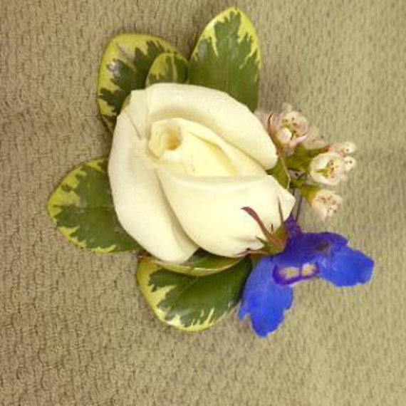 Boutonniere - White 2