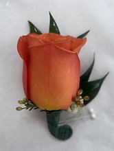 Boutonniere Orange